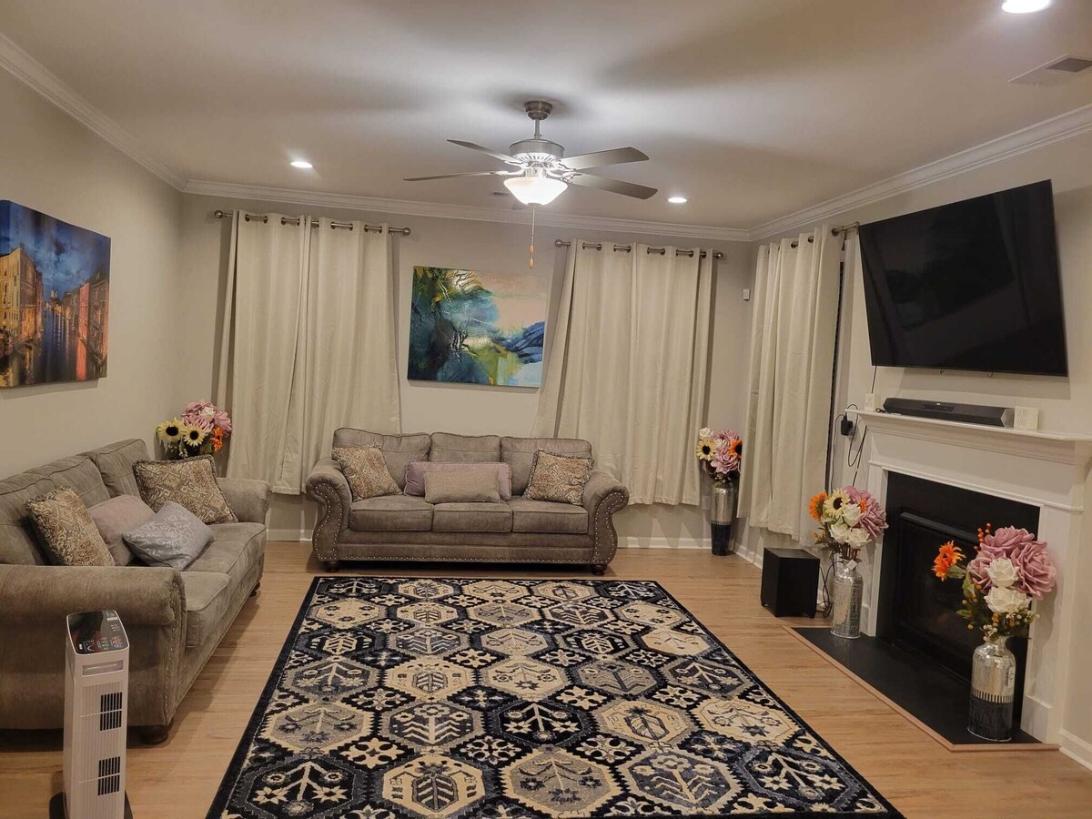 Photo 80 of The Cameo’s Joy by Amaris Corporate Rentals