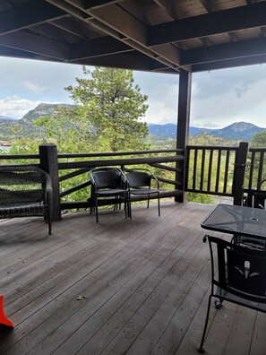 Property grounds - Mountain and Lake Views (Estes Park)