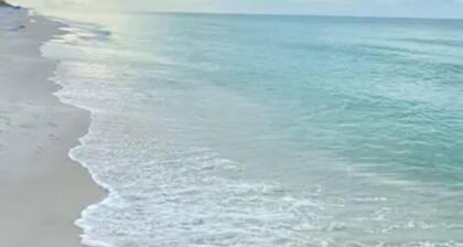 Cheeks on the Beach On - 30A - King Beds - Zero entry Pool - Family Friendly