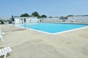 Piscine extérieure