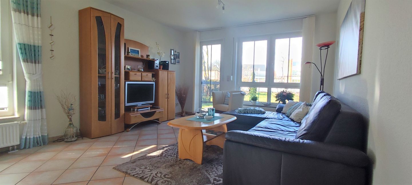 Tv, dvd-spelare och en stereo