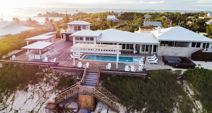 Honeymoon Suite