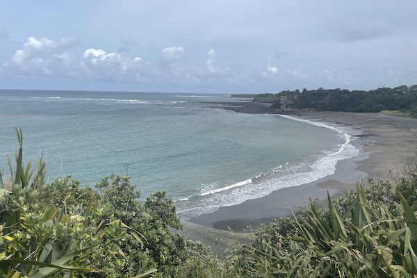 Beach nearby, sun loungers