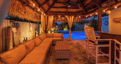 Turtleâs Nest Coastal Retreat â Spa & Tiki Oasis