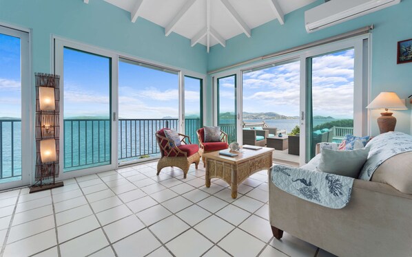 تلفزيون ذكي