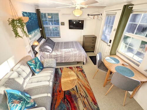 200 ft² tiny home in heart of SLC, minutes to outdoor and urban adventures