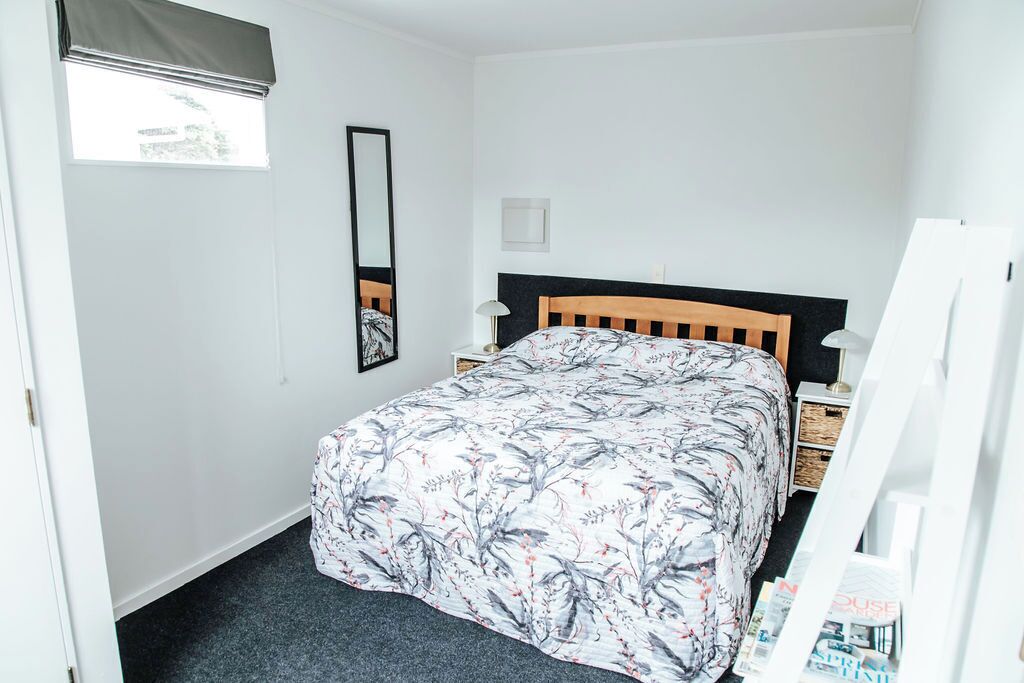 1 bedroom, iron/ironing board, travel cot, WiFi