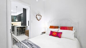 1 chambre, fer et planche Ă repasser, lit parapluie, Wi-Fi gratuit