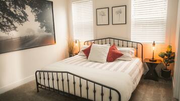 3 bedrooms, iron/ironing board, travel cot, free WiFi