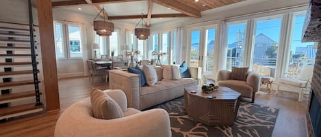 Smart TV, fireplace, table football