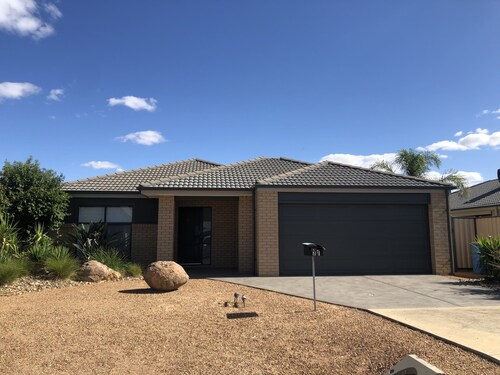 Bundalong on Clarke a spacious family home