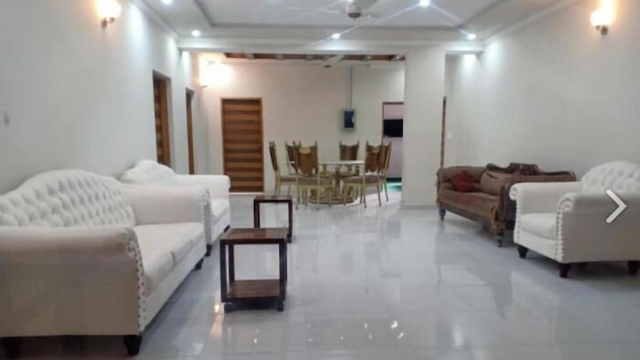 Sitara Hotel