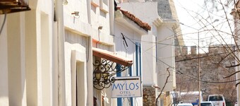 Mylos Otel