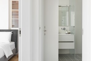 1 bedroom, free WiFi - An amazing gem in the heart of TelAviv (Tel Aviv)