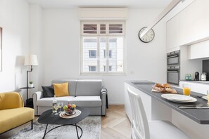 Living area - An amazing gem in the heart of TelAviv (Tel Aviv)