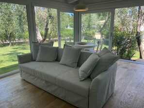 Smart TV - Villa Vittoria Vieste | Private residence with pool (Defensola)