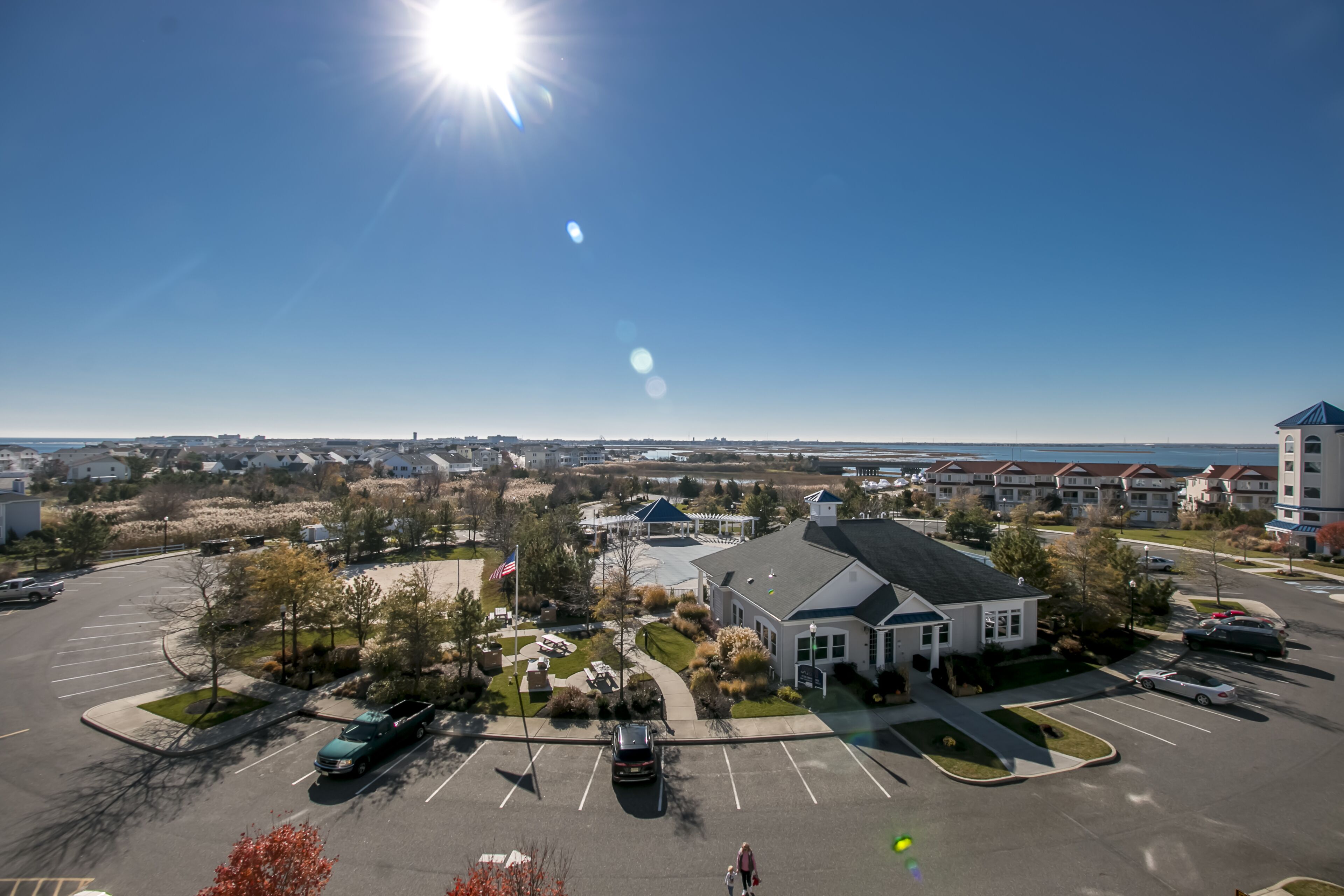 Excellent upscale 4th floor Penthouse Suite for those with discerning tastes and WHAT AMAZING PANORAMIC WATER VIEWS.