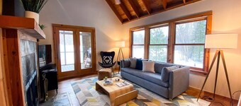 White Pine Chalet @ Brickyard Creek, Bayfield