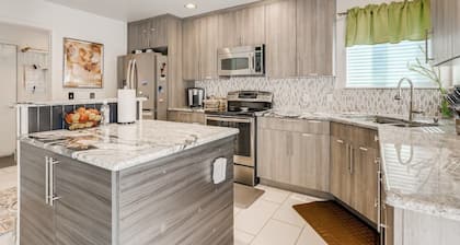 Spacious Highlands Ranch Home | Pet-Friendly | Fenced Yard | Mid Term Stay