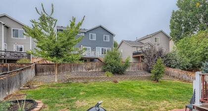 Spacious Highlands Ranch Home | Pet-Friendly | Fenced Yard | Mid Term Stay
