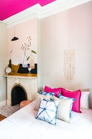 1 bedroom, desk, iron/ironing board, free WiFi