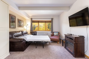 Studio | Free WiFi, bed sheets - 5087 Gateway Home by RedAwning (Keystone)