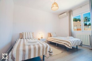 2 chambres, fer et planche Ă repasser, Wi-Fi gratuit