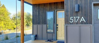 Trails End A -  3 bedroom modern Winthrop townhome