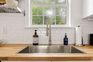Interior - Chic Coastal Modern | The Honey Butter (Mount Pleasant)