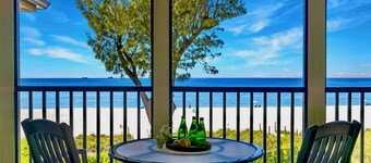 Breathtaking Views - Romantic Honeymoon Suite - Jensen's "On the Gulf" 4