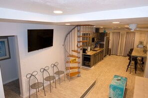 Interior - Beach Vibes (Spring Valley)