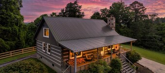 Secluded Haven with Pet Yard, Hot Tub & Game Room