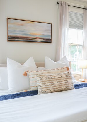 3 bedrooms, iron/ironing board, travel cot, free WiFi