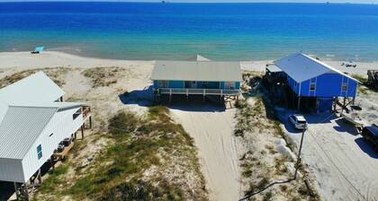 4 BR Beachfront in Ft Morgan!