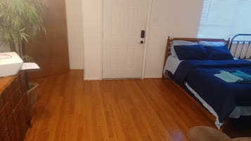 1 quarto, roupa de cama