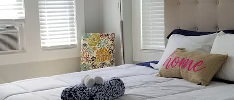 2 chambres, fer et planche Ă repasser, Wi-Fi, draps fournis