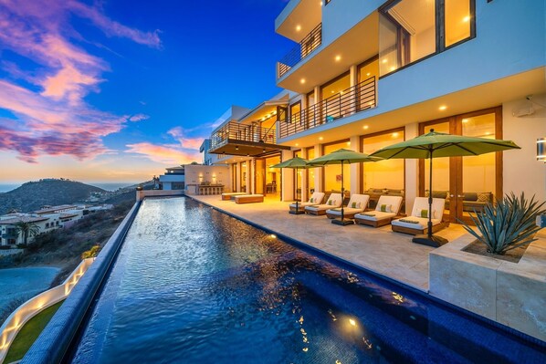 Outdoor pool, a heated pool - Villa Savina - Luxury Ocean View | 80' Infinity Pool | Fully Staffed (Cabo San Lucas)