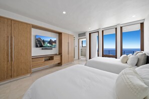 7 habitaciones y caja de seguridad en la habitación 