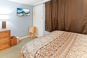 2 bedrooms, desk, free WiFi