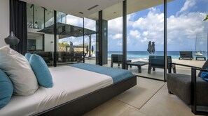 5 dormitoris, caixa forta a l'habitació i escriptori