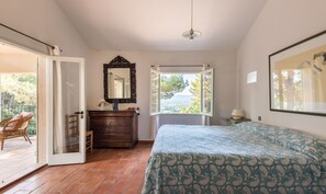 5 bedrooms, iron/ironing board, travel crib, free WiFi