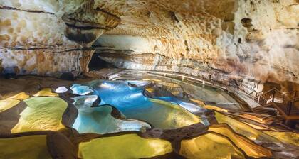 Magnifique maison avec piscine à Méjannes-le-Clap