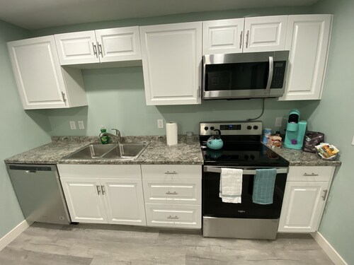 Renovated Haven Near Downtown & UF