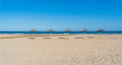 Bel appartement de 2 chambres Ă .