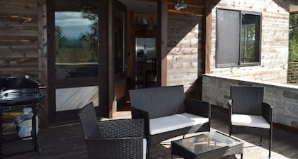 Sunset Ridge Cabin