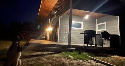 Stunning Private modern Swamp home