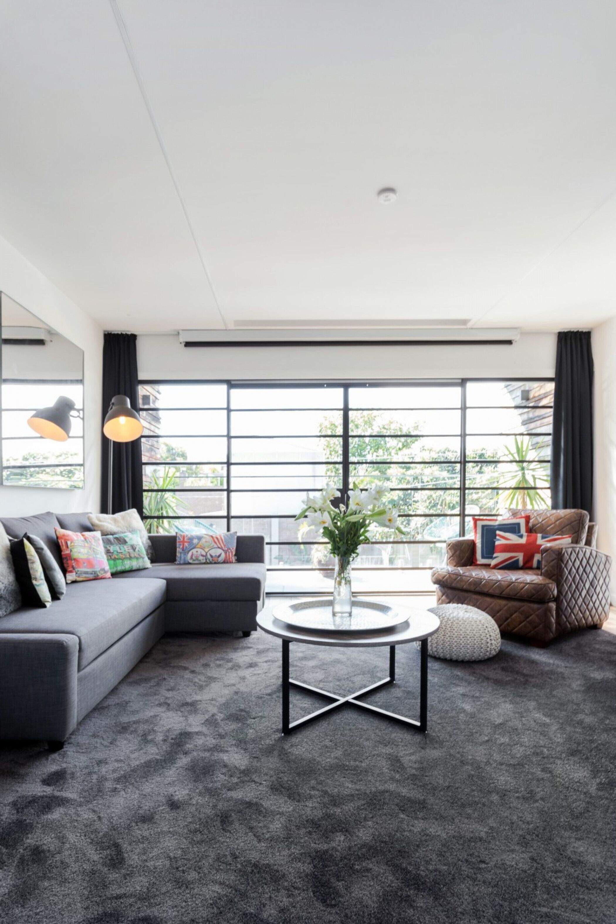 House of Windsor - Queens Loft - Close to Chapel Street & WIFI