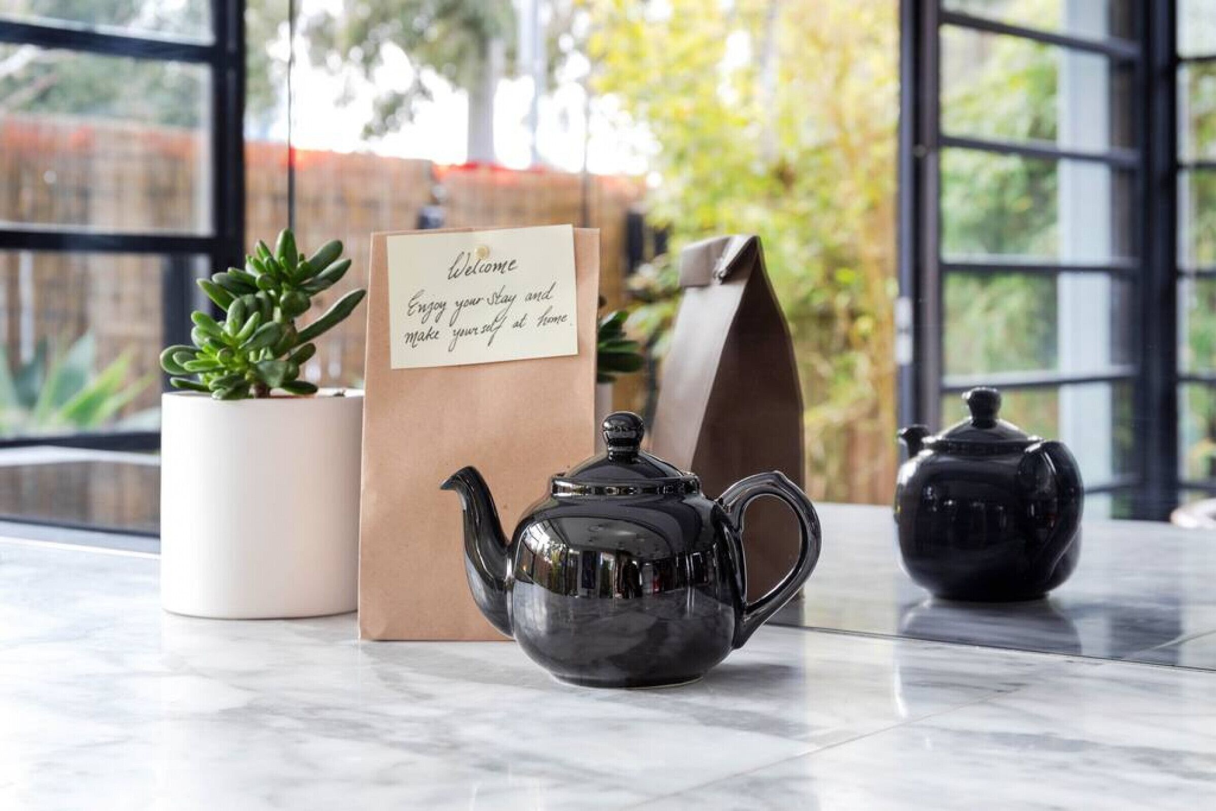 House of Windsor by Ready Set Stay - Kings Domain - Fully Fenced and WIFI — image 9