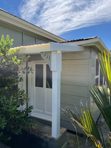 Beach at the back door!