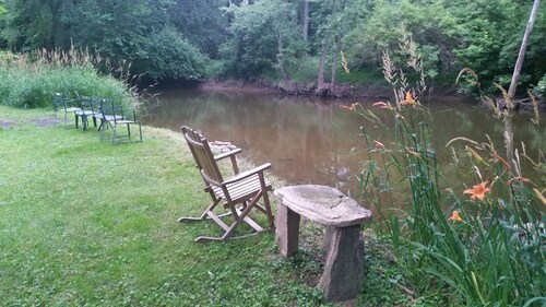 Cozy Culver Home 4 miles to Culver Academy
